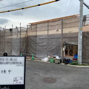 床下エアコンの住まい、上棟のサムネイル